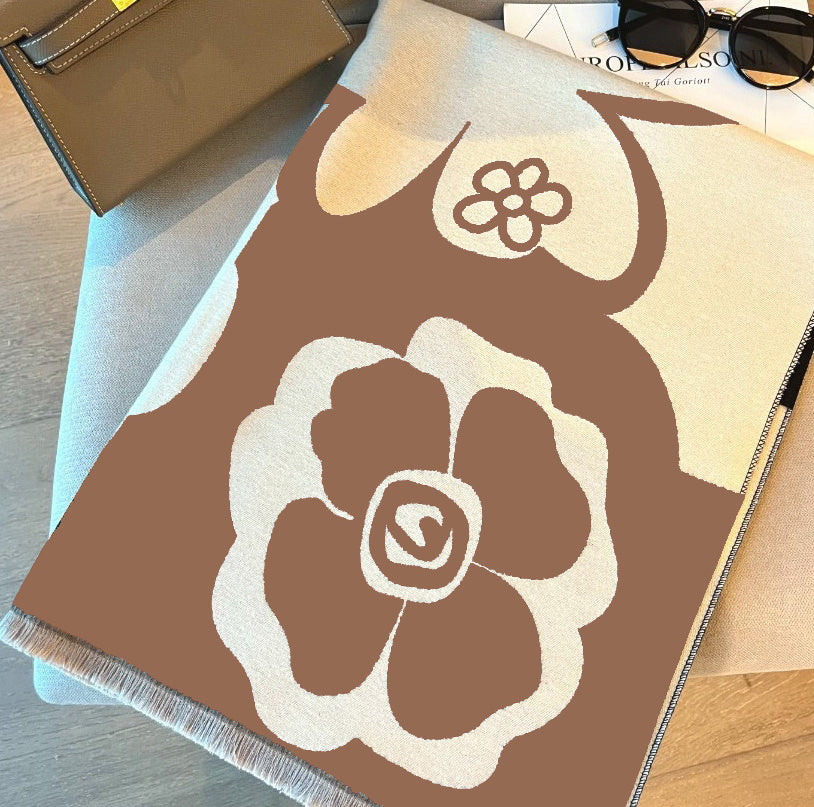 Air-conditioned Room Spring And Summer High-grade Versatile Black And White Scarf Warm Dress