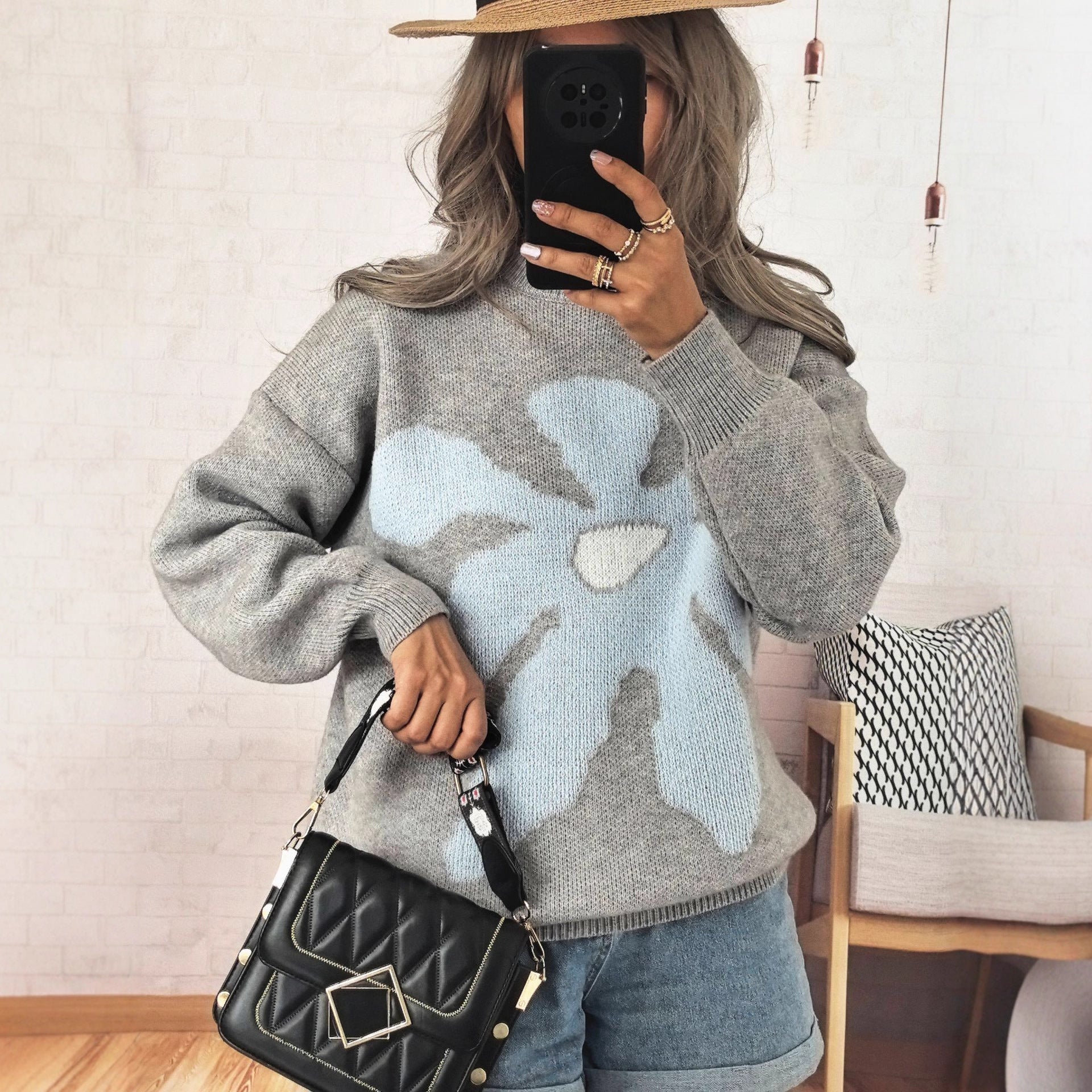 Casual Loose Knitted Round Neck Large Flower Jacquard Contrast Color Sweater